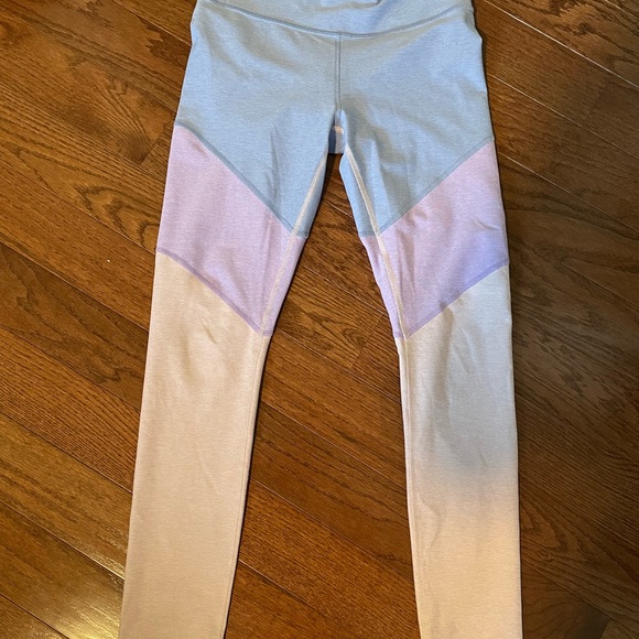 Outdoor Voices TriColor Leggings - Picture 2 of 3